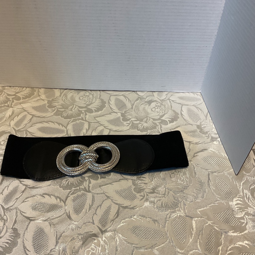Unbranded Elastic Cinch Belt Womens M Black Excellent Silver Double Ring Buckle - Picture 3 of 7